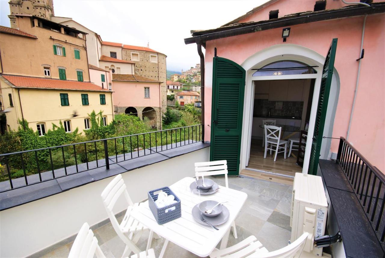 Casa Di Luigi Ed Ernestina Apartment Dolcedo Exterior photo